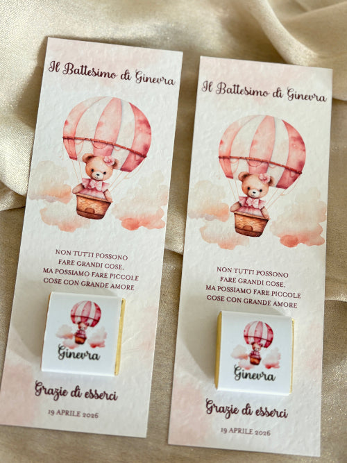 Segnalibro personalizzato Battesimo Orsetta Rosa con Mongolfiera