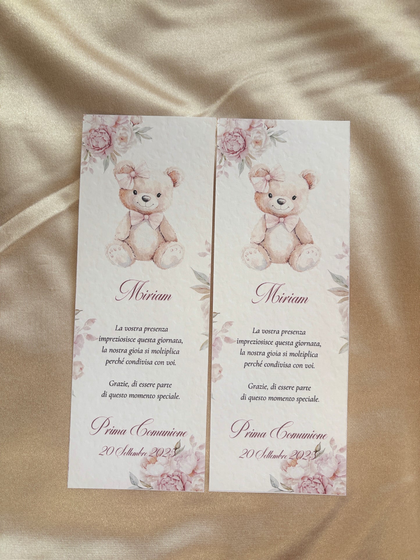 Segnalibro Battesimo Orso Rosa con Fiocco e Fiori